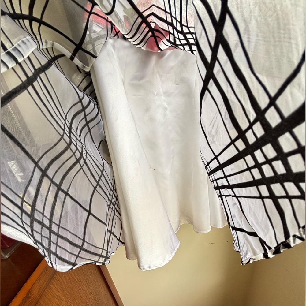 Black and White Strapless A-Line Dress for Wedding Guest 6X - Picture 9 of 10